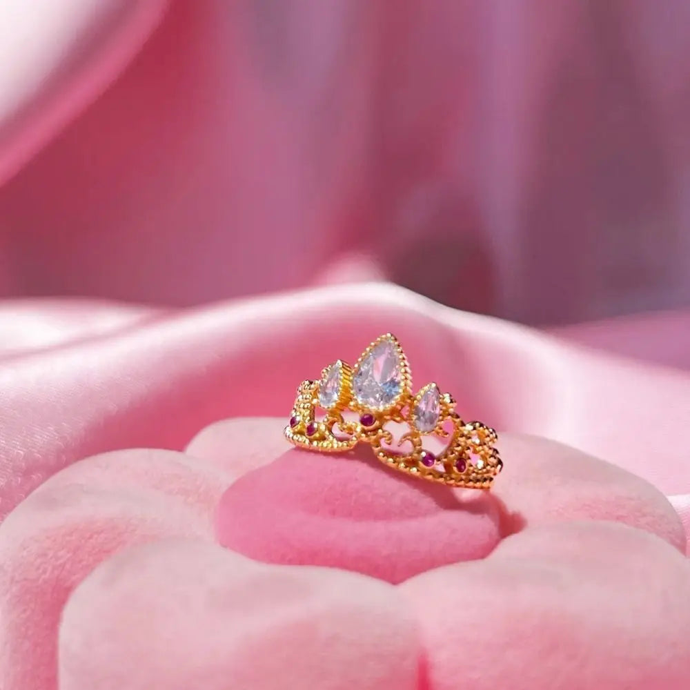 Majestic Glow | Ring Gouden Kronen | Tijdloze Klasse Koninklijke Stijl