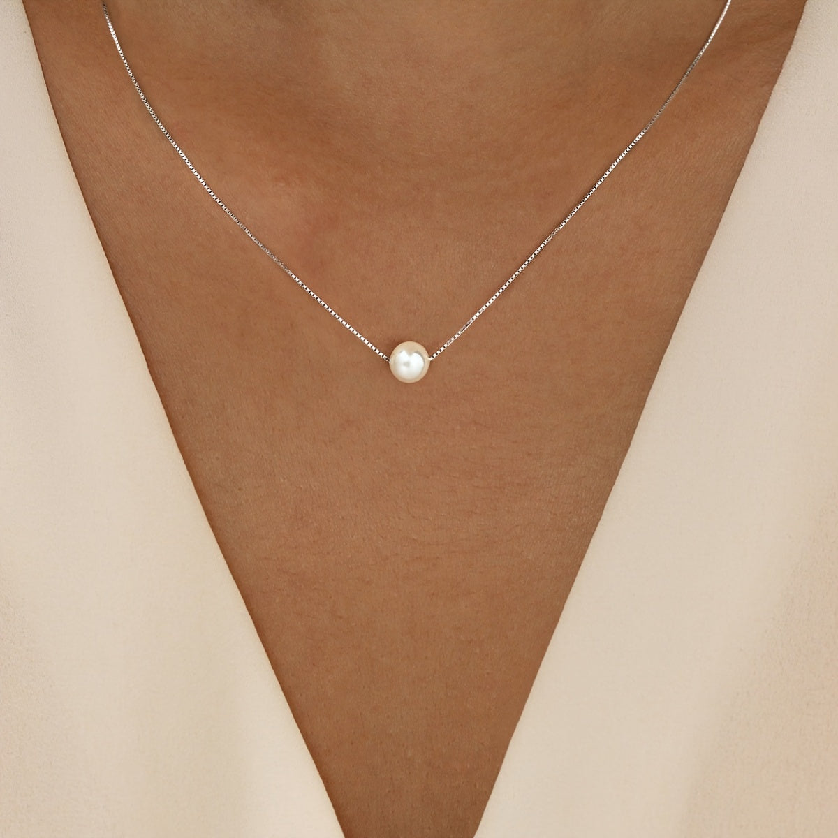 Solena | Dames parelketting met minimalistisch design | Zilver