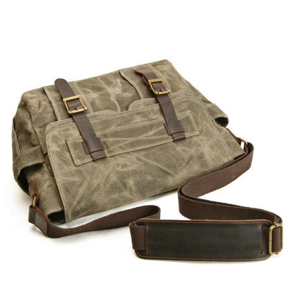 Auren | Vintage canvas schoudertas | Legergroen