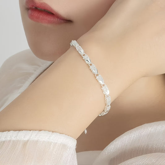 Avenya | Vrouwen verfijnde klaverarmband | Zilver